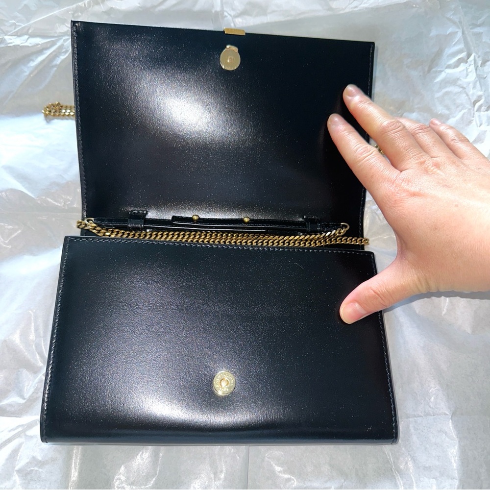 Saint Laurent Black and Gold Chain Wallet - Picture 3 of 10